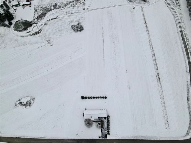 260 Simon Dr, Summit Twp, PA 16002