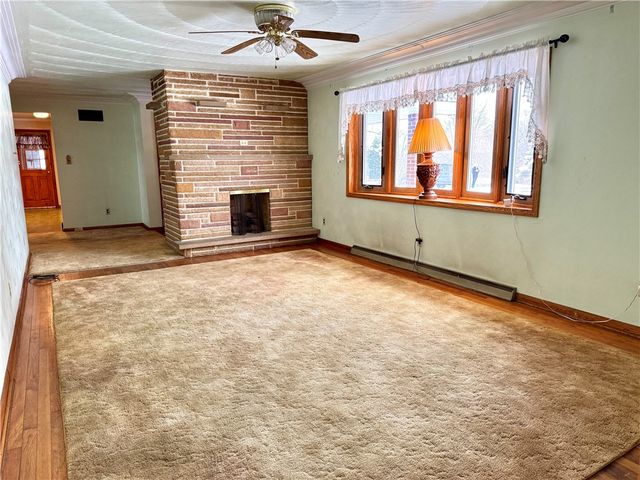 260 Simon Dr, Summit Twp, PA 16002