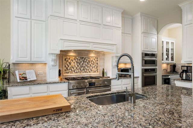 6708 Davenport Divide RD, Austin, TX 78738