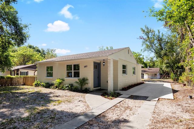 1901 E SHADOWLAWN AVENUE, Tampa, FL 33610