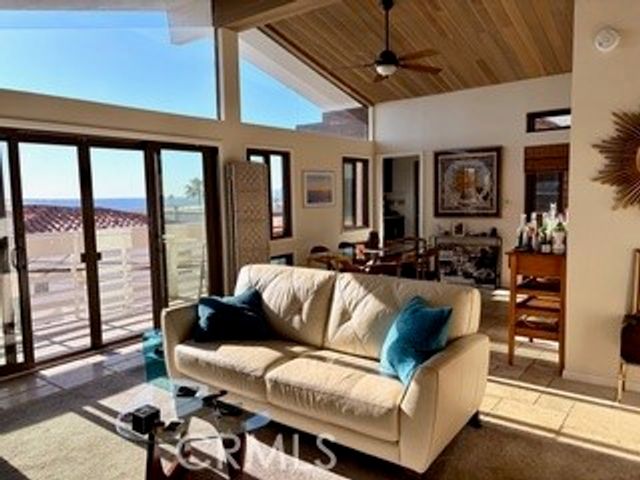 4216 Ocean, Manhattan Beach, CA 90266