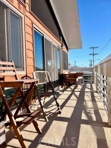 4216 Ocean, Manhattan Beach, CA 90266