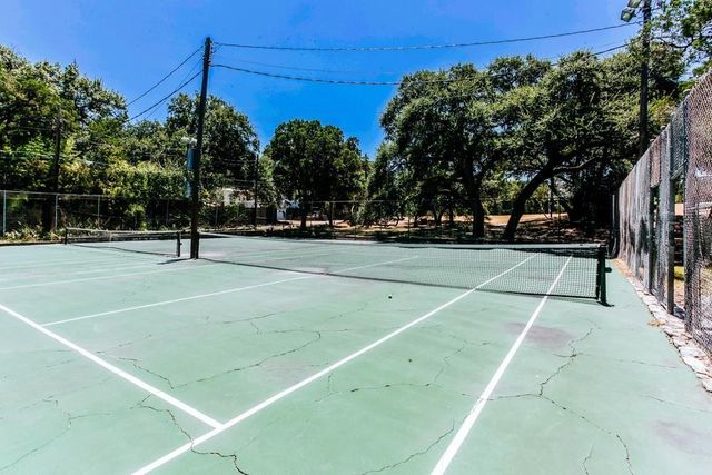 1500 E East Side DR 117-A, Austin, TX 78704