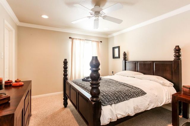 1500 E East Side DR 117-A, Austin, TX 78704
