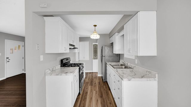 6525 California Avenue, Hammond, IN 46323