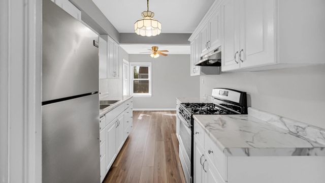 6525 California Avenue, Hammond, IN 46323