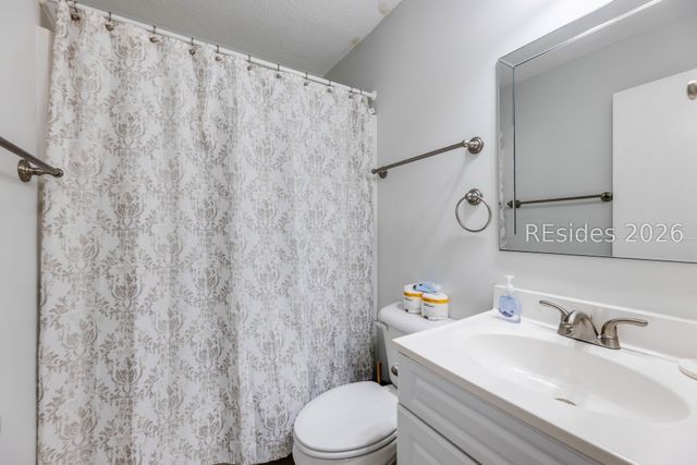 45 Folly Field Rd Apt 9H, Hilton Head Island, SC 29928