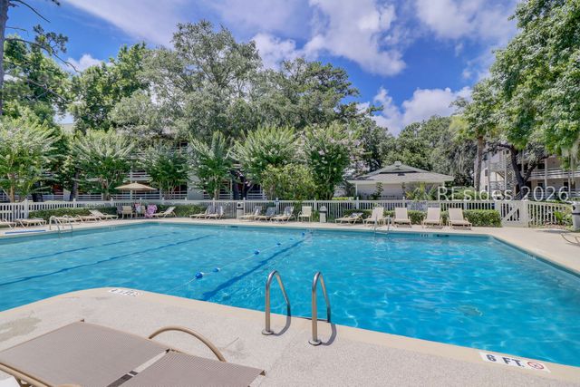 45 Folly Field Rd Apt 9H, Hilton Head Island, SC 29928