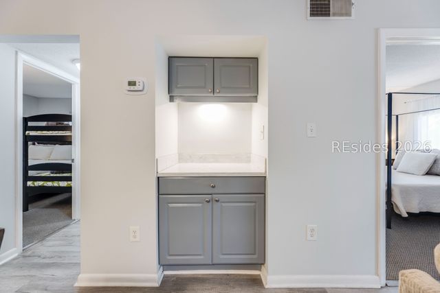 45 Folly Field Rd Apt 9H, Hilton Head Island, SC 29928