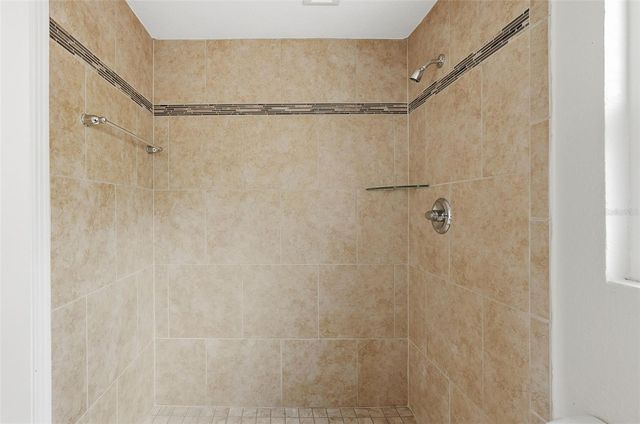 2814 W HUMPHREY STREET, Tampa, FL 33614