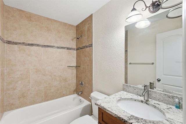 2814 W HUMPHREY STREET, Tampa, FL 33614