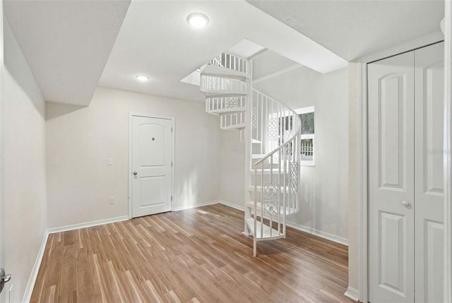 2814 W HUMPHREY STREET, Tampa, FL 33614