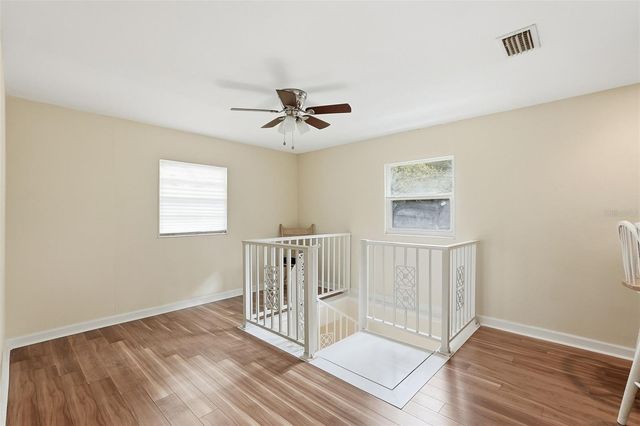 2814 W HUMPHREY STREET, Tampa, FL 33614