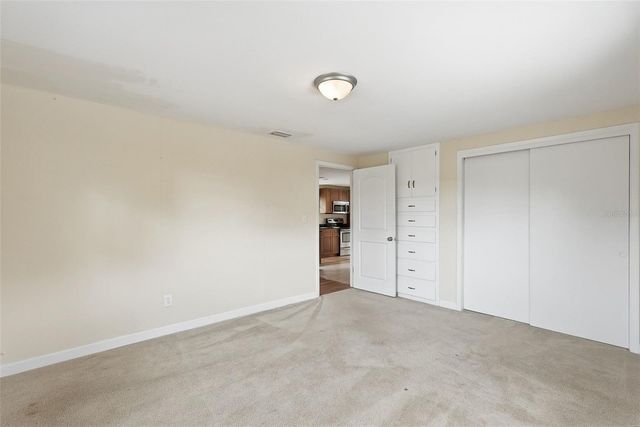 2814 W HUMPHREY STREET, Tampa, FL 33614