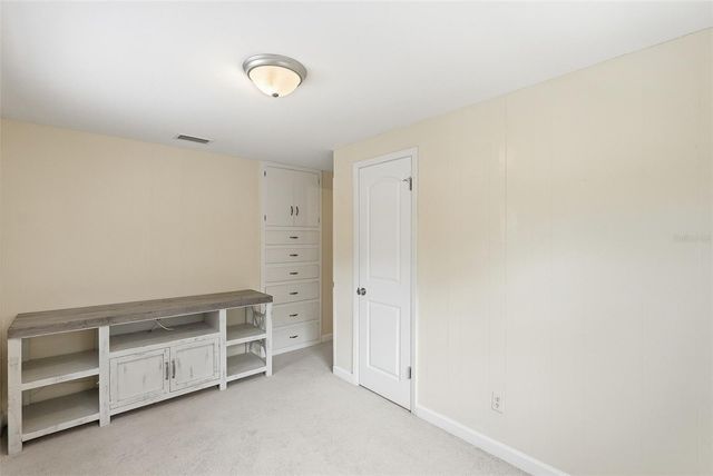 2814 W HUMPHREY STREET, Tampa, FL 33614