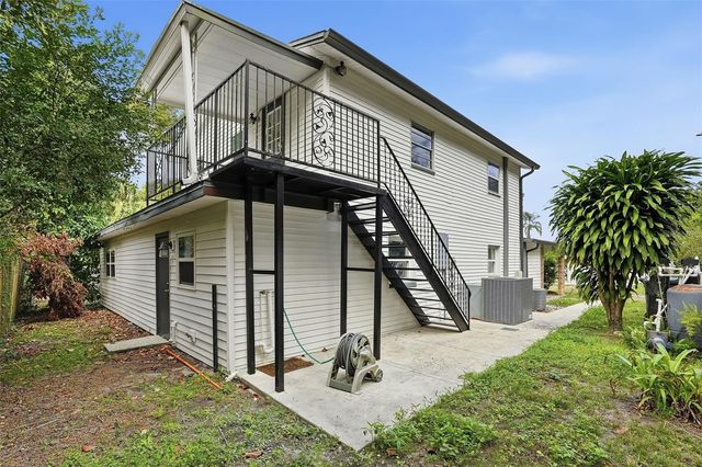 2814 W HUMPHREY STREET, Tampa, FL 33614