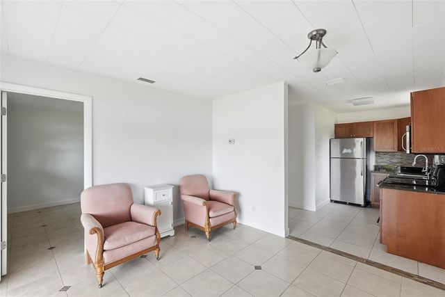 2814 W HUMPHREY STREET, Tampa, FL 33614