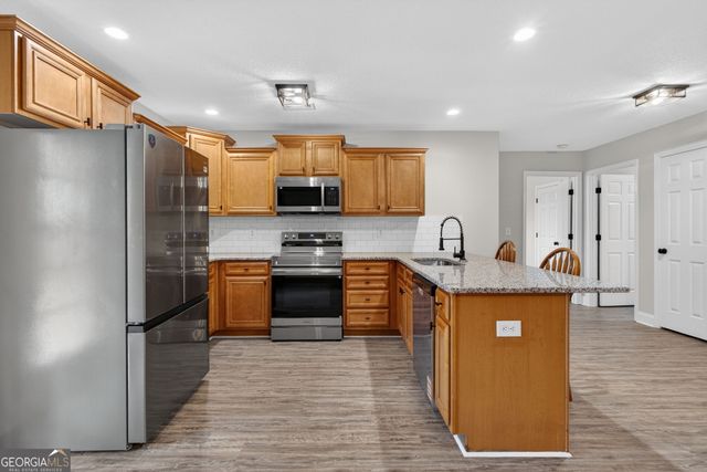 3181 Peeksville Road, Locust Grove, GA 30248