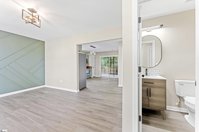 519 Duncan Station Drive, Duncan, SC 29334