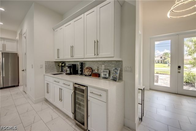 2256 SW 20th AVE, Cape Coral, FL 33991