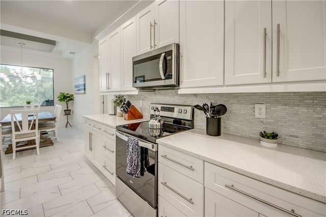 2256 SW 20th AVE, Cape Coral, FL 33991