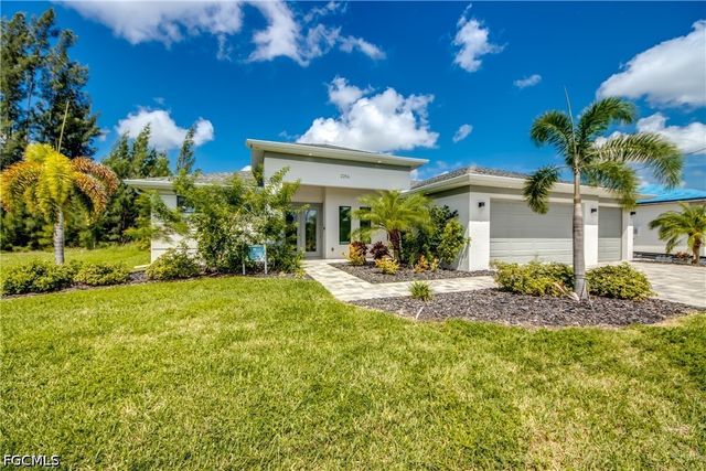 2256 SW 20th AVE, Cape Coral, FL 33991