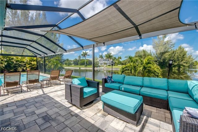 2256 SW 20th AVE, Cape Coral, FL 33991