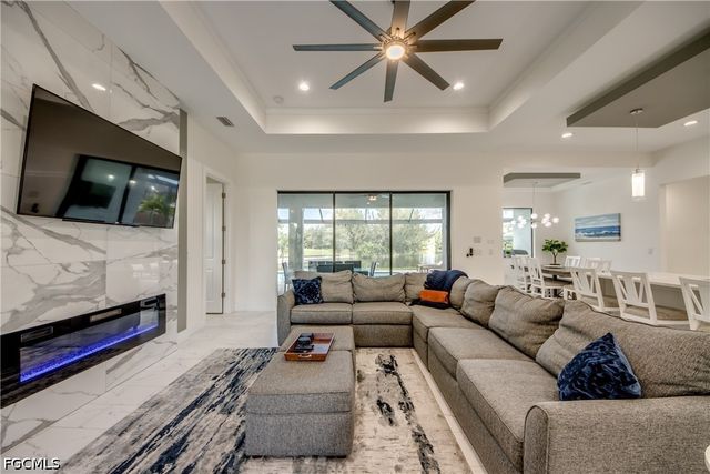 2256 SW 20th AVE, Cape Coral, FL 33991