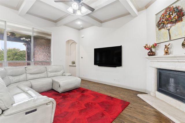 8212 OAKWOOD, Plano, TX 75024