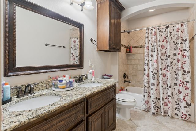 8212 OAKWOOD, Plano, TX 75024
