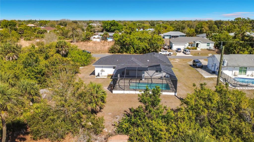 Image 45 of property listing at 11177 CHALET AVENUE, Englewood, FL 34224