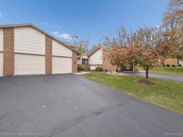 48124 Colony Farm Circle, Plymouth, MI 48170