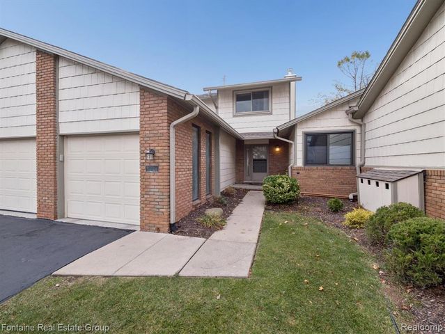 48124 Colony Farm Circle, Plymouth, MI 48170