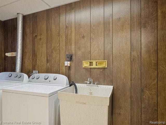 48124 Colony Farm Circle, Plymouth, MI 48170