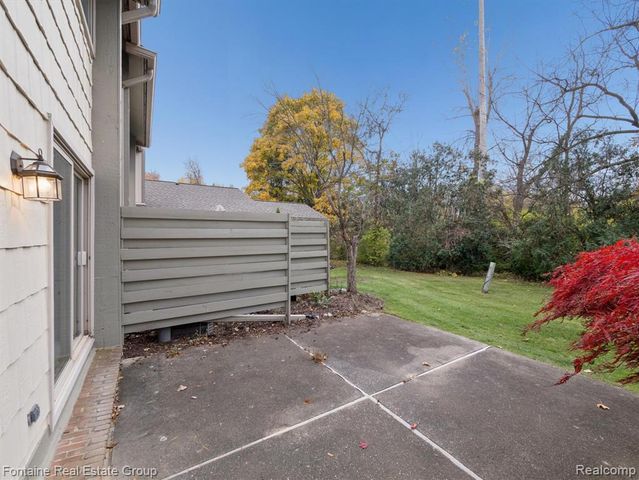 48124 Colony Farm Circle, Plymouth, MI 48170