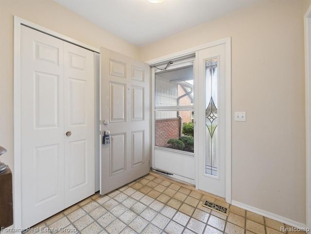 48124 Colony Farm Circle, Plymouth, MI 48170