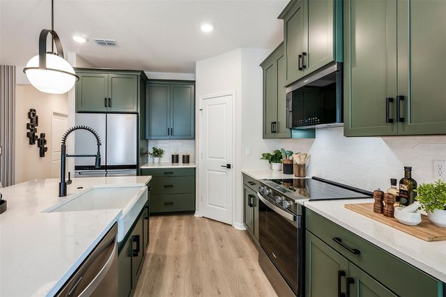 671 CLARK STREET, Oviedo, FL 32765