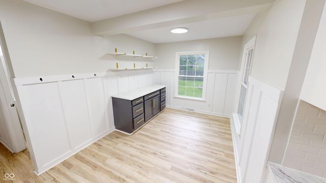 725 E 116th Street, Carmel, IN 46032
