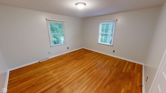 725 E 116th Street, Carmel, IN 46032