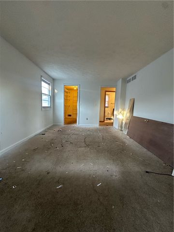 110 Canton Street, Rochester, NY 14606