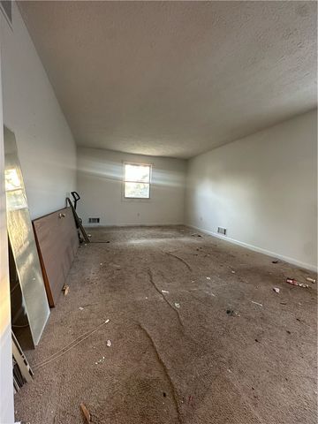 110 Canton Street, Rochester, NY 14606