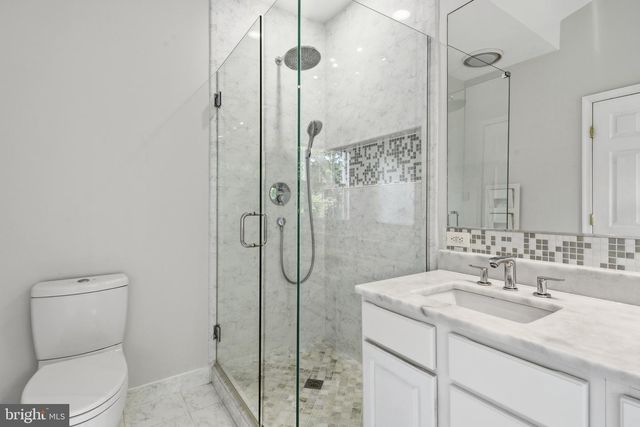 20750 BRIDALVEIL FALLS TER, Sterling, VA 20165