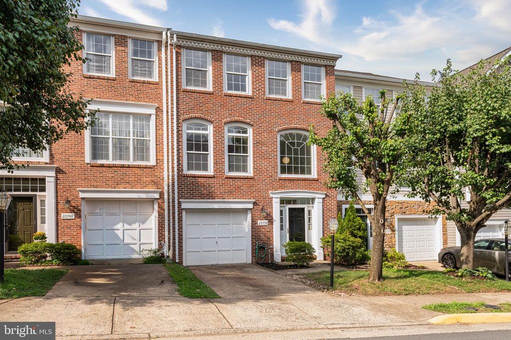 20750 BRIDALVEIL FALLS TER, Sterling, VA 20165