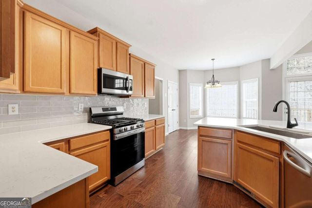 2328 Coinsborough Way, Buford, GA 30518