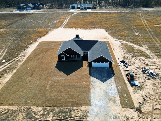 11767 Xander, Kingston, OK 73439