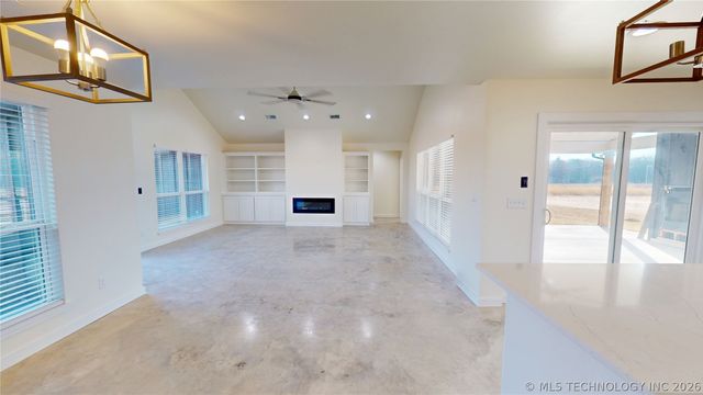 11767 Xander, Kingston, OK 73439