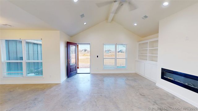 11767 Xander, Kingston, OK 73439