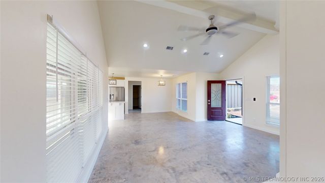 11767 Xander, Kingston, OK 73439