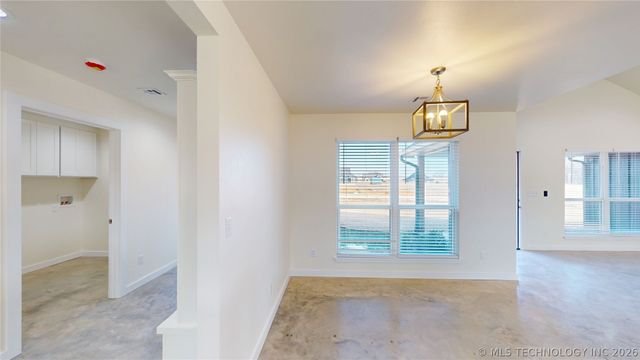 11767 Xander, Kingston, OK 73439