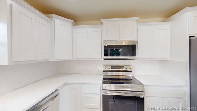 11767 Xander, Kingston, OK 73439